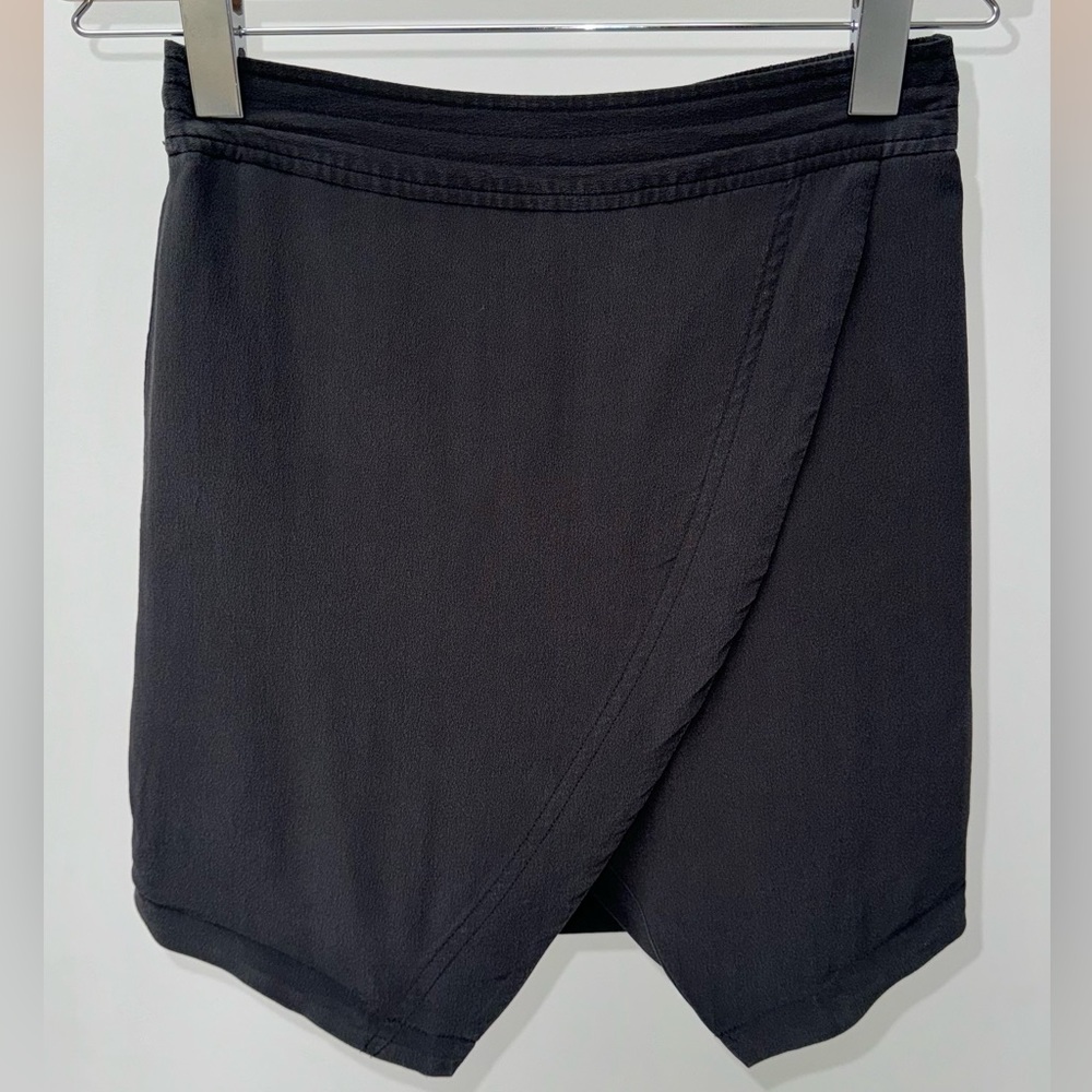 Madewell Silk Faux Wrap Mini Skirt‎ in Black, Size XS